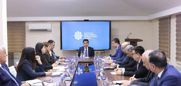 Hikmət Hacıyev media subyektlərinin rəhbərləri ilə görüşüb