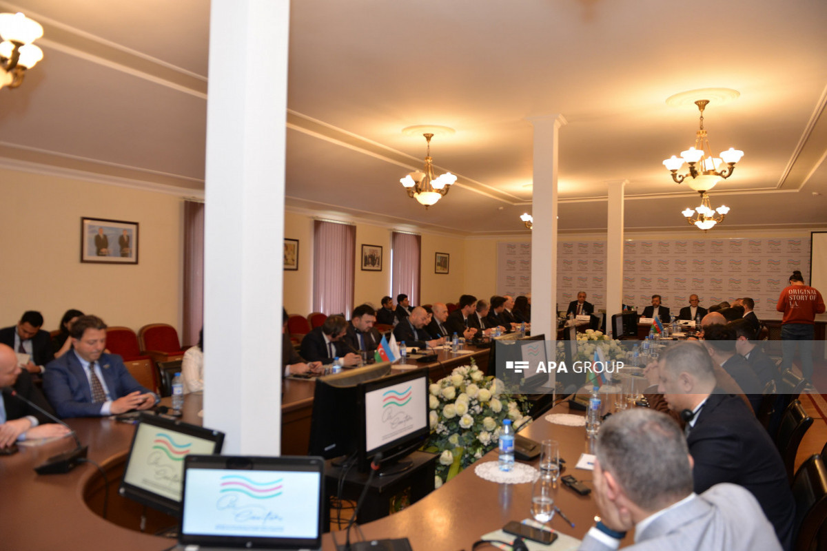 Azərbaycan və İran beyin mərkəzləri memorandum imzalayıb
