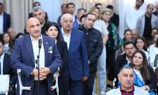 Eldar Əzizov Biləcəridə sakinlərin problemlərini dinləyib