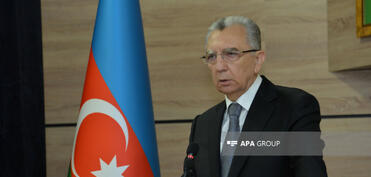Eldar Əzizov: Azərbaycanda yaşayış səviyyəsi yüksəkdir, özümüzü Fransa ilə müqayisə edə bilərik