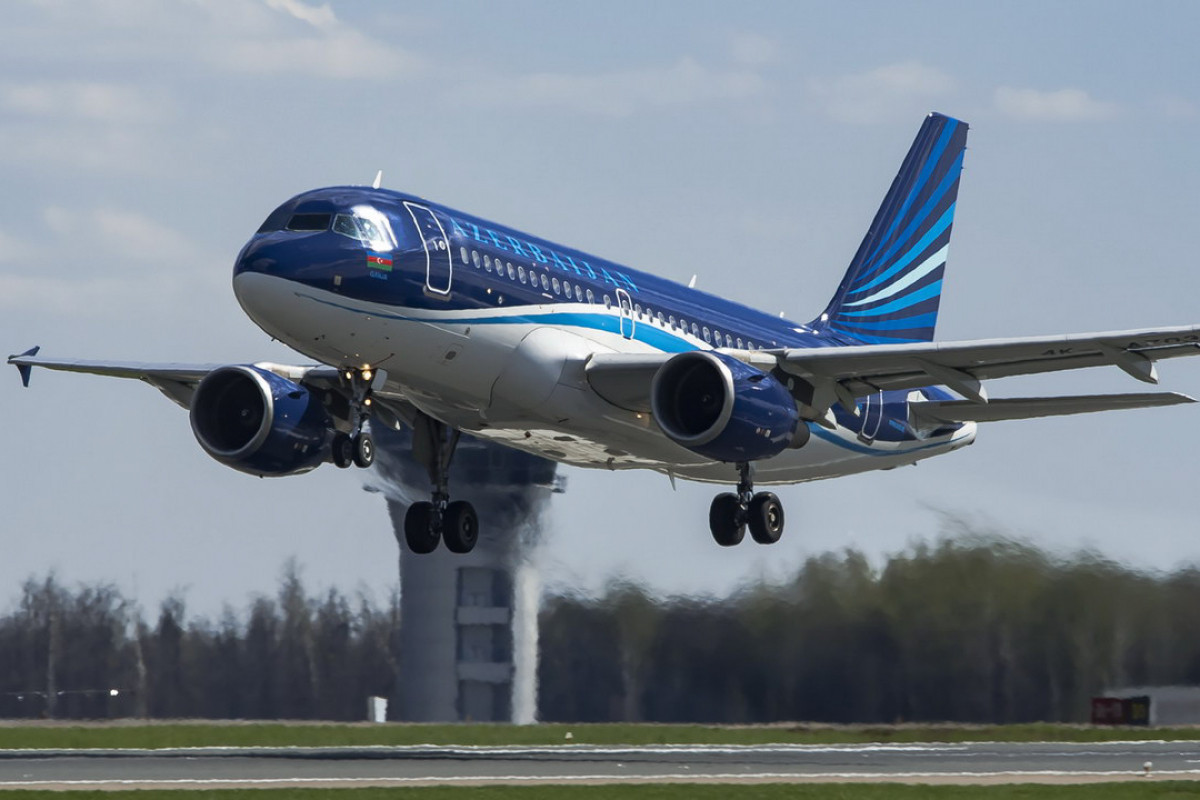 AZAL: Moskva reysləri məhdudiyyətlər səbəbindən təxirə salınıb