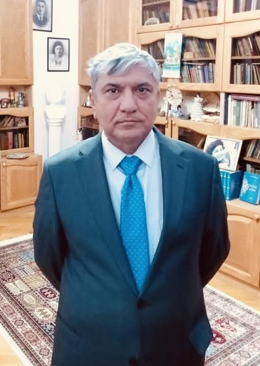 Əzizə Cəfərzadənin Turanı...
