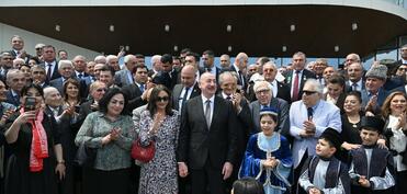 İlham Əliyevin sosial şəbəkə hesablarında Ağdam Muğam Mərkəzinin açılışından görüntülər paylaşılıb