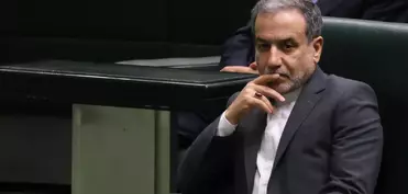 İranlı nazirə canlı yayımda “donuz” dedilər - Qalmaqal