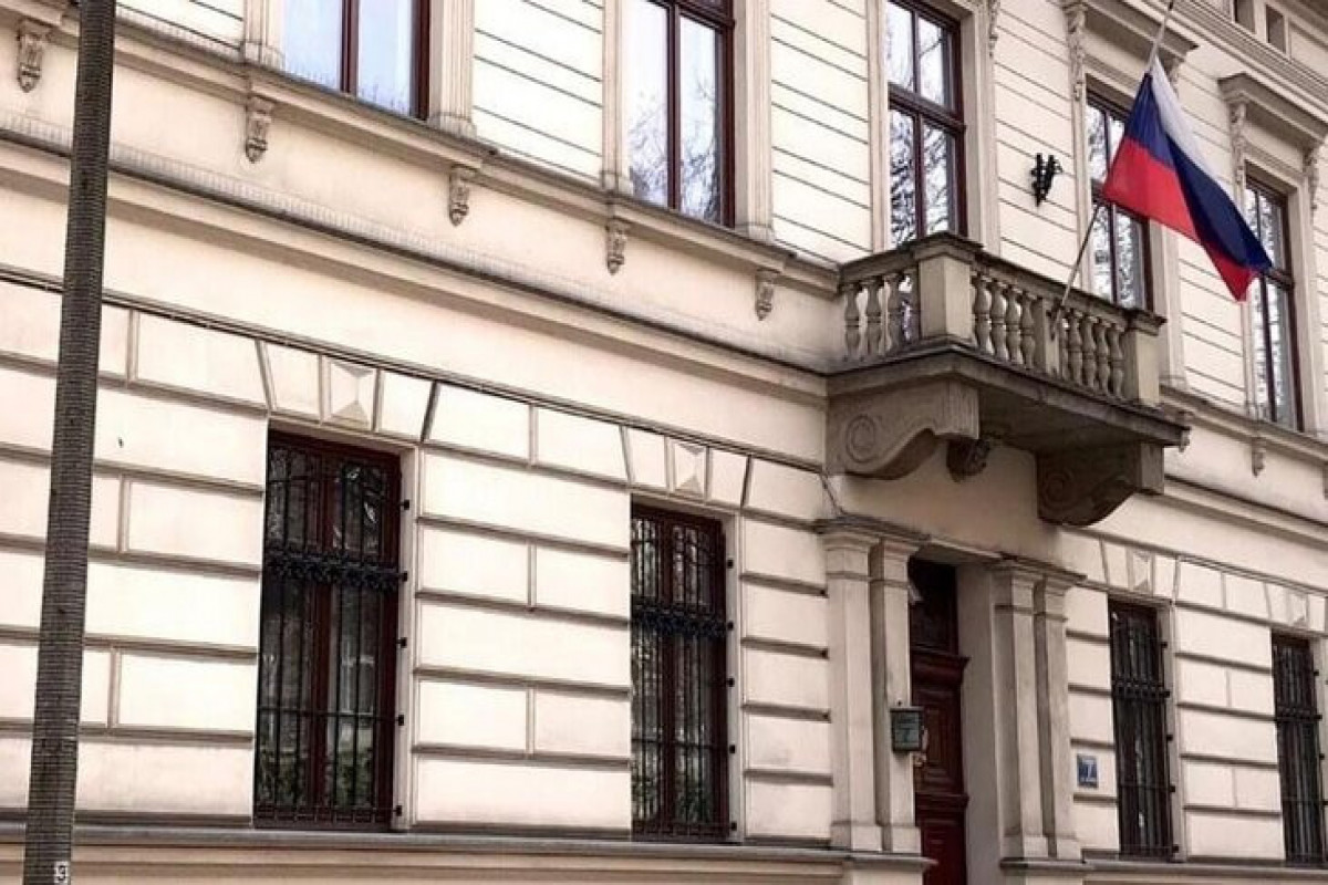 Polşa Rusiyanın Krakovdakı Baş Konsulluğunu bağlayır