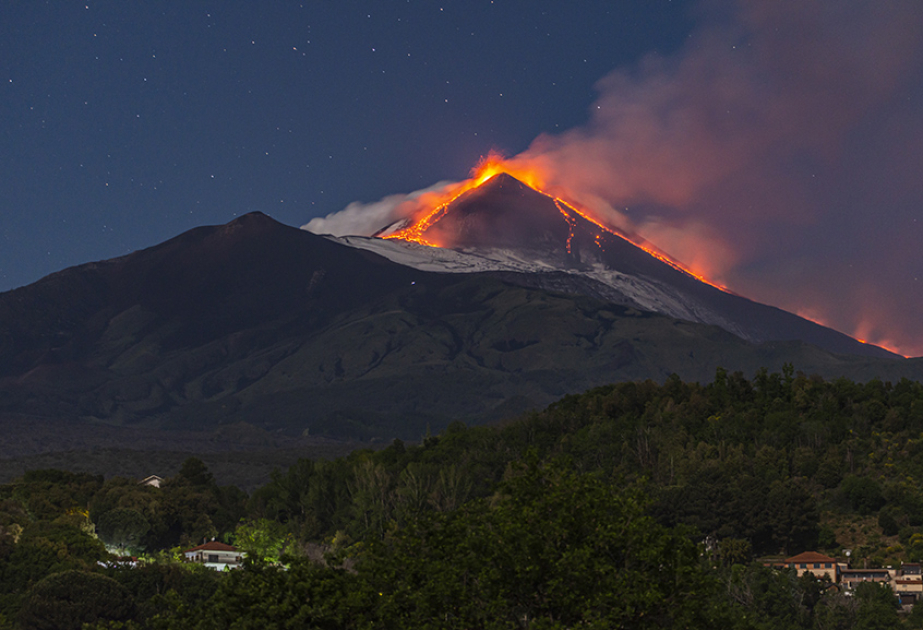Etna vulkanı yenidən oyanıb