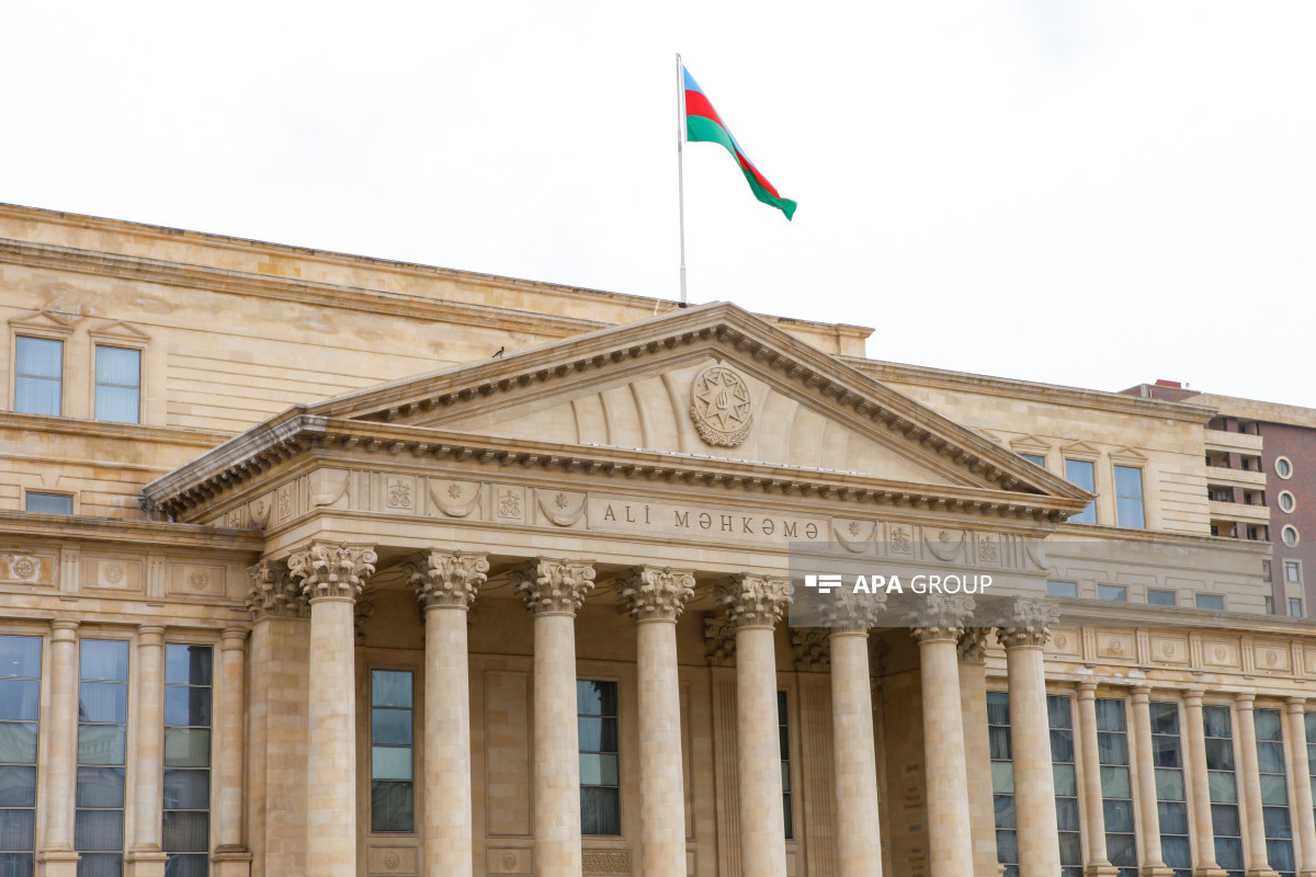 MN-in sabiq idarə rəisinin cəzası azaldılıb