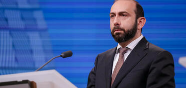 Ermənistan XİN: İrəvan Bakı ilə dərhal sülh sazişi imzalamağa hazırdır