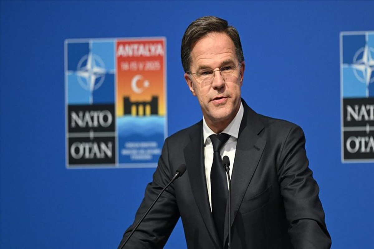 NATO Trampın Ukraynada müharibəyə son qoymaq səylərini tam dəstəkləyir