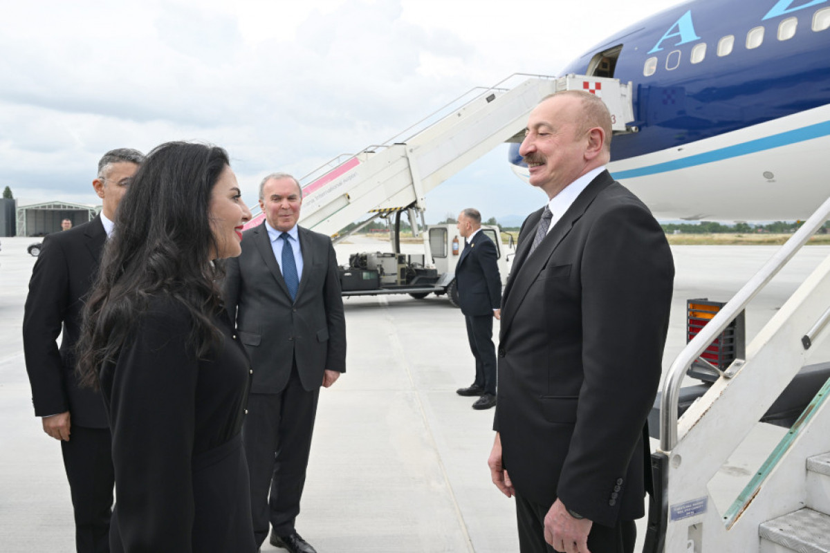 Prezident İlham Əliyev Albaniyaya işgüzar səfərə gəlib