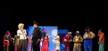 Şəki Dövlət Dram Teatrı məktəblilərə yeni tamaşa təqdim edib