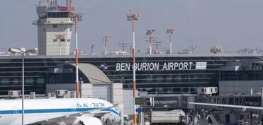 Husilər Ben-Qurion hava limanına raket zərbələri endirib