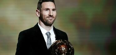 Messi futbol tarixinin ən yaxşı seçildi, Ronaldo isə...