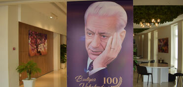 Şəkidə Xalq şairi Bəxtiyar Vahabzadənin 100 illiyi qeyd olunub