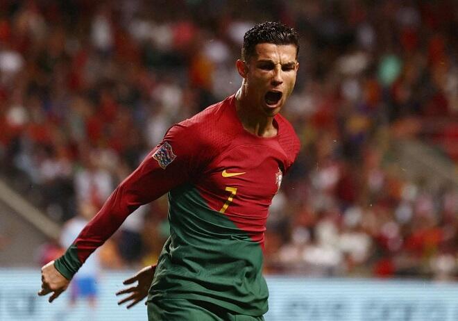 Ronaldo bu türk klubuna gəlir – Şok iddia