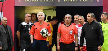 Bakıda Azərbaycan futbolunun əfsanələri qarşılaşdı
