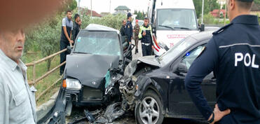 Şirvanda Opel və VAZ toqquşub, 3 nəfər xəsarət alıb