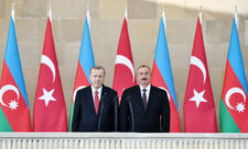 Ərdoğan: Müzəffər Prezident İlham Əliyevin bölgəyə sülhü gətirəcək lider olaraq tarixə düşəcəyindən əminəm