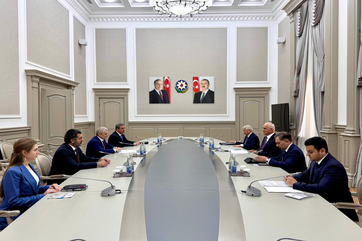 Baş nazirin müavini Dağıstan Hökuməti sədrinin müavini ilə görüşüb