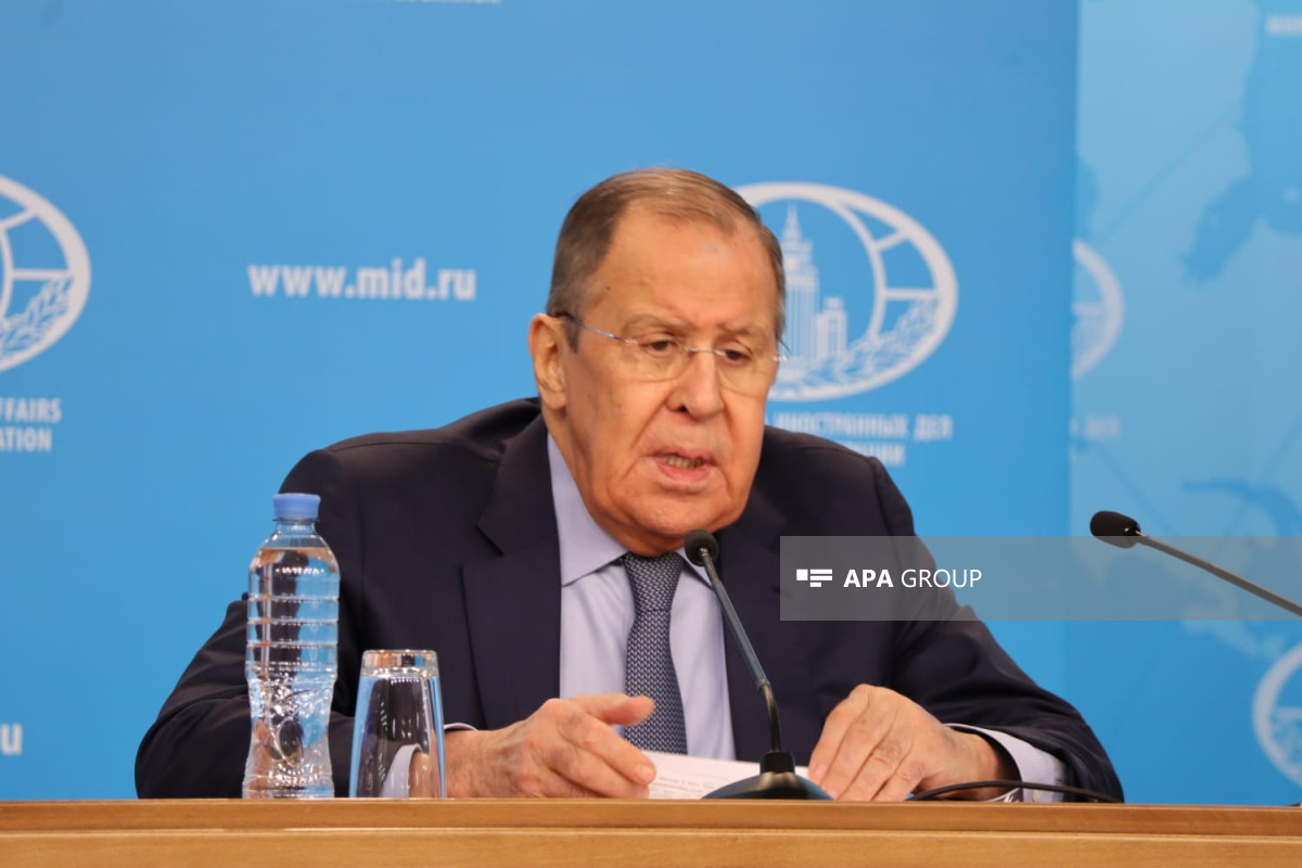 Lavrov Ermənistanın Rusiya silahlarından istifadə etməklə Azərbaycanın 7 rayonunu işğal etdiyini bildirib