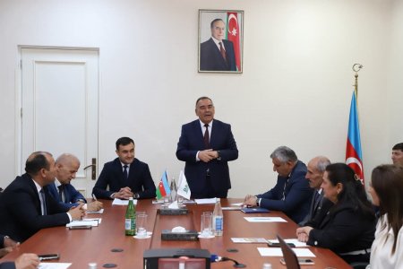 “Bitkilərin xəstəlik və zərərvericiləri, onların idarə edilməsi” mövzusunda seminar keçirilib