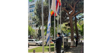 İsrailin Azərbaycandakı səfirliyində bayraq endirilib