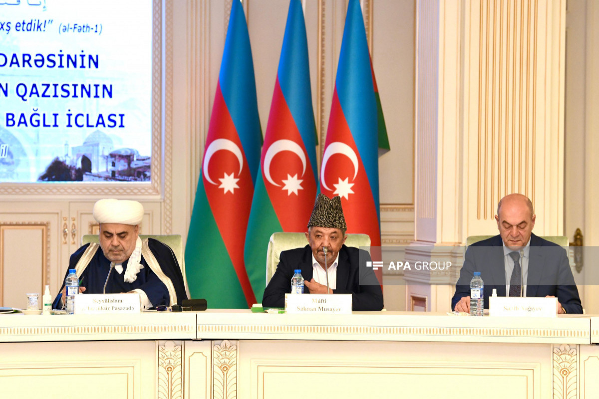 Allahşükür Paşazadəyə yeni müavin təyin edilib