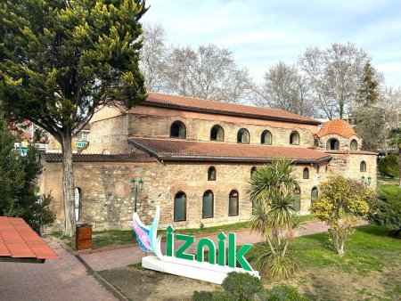 Bursanın İznik bölgəsində Birinci Nikea Şurasının 1700 illiyi keçirilib