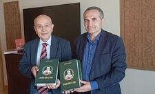 Dosent Faiq Ələkbərli Türkiyədə Beynəlxalq simpoziumda məruzə edib