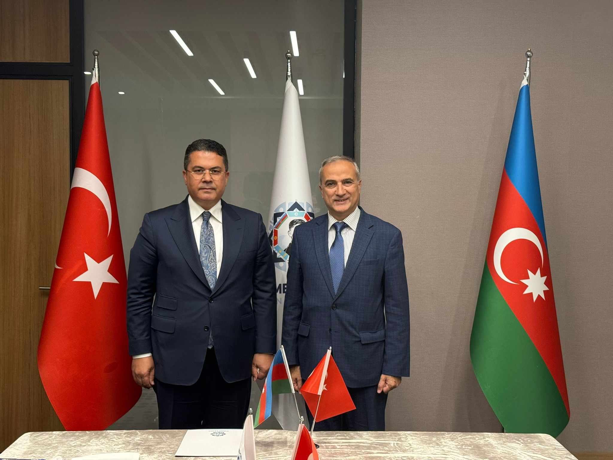 Ankarada Azərbaycan və Türkiyə beyin mərkəzləri arasında əhəmiyyətli görüş keçirilib
