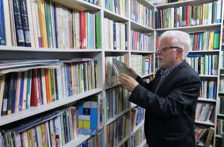 Doktor Sadiqin oğlu Ərdəbildə atasının adına Azərbaycanşünaslıq Kitabxanasının yaradılmasına çağırır