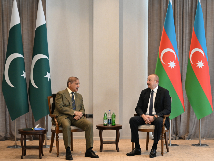 Laçında Azərbaycan və Pakistan liderlərinin məhdud tərkibdə görüşü keçirilib - YENİLƏNİB-1