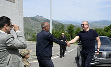Prezident İlham Əliyev Laçın şəhərində sakinlərlə görüşüb - FOTO
