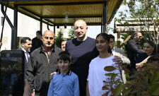 Prezident İlham Əliyev Laçın şəhərində sakinlərlə görüşüb - FOTO