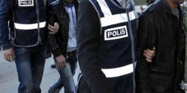 FETÖ əməliyyatı: 61 hərbçi həbs edildi