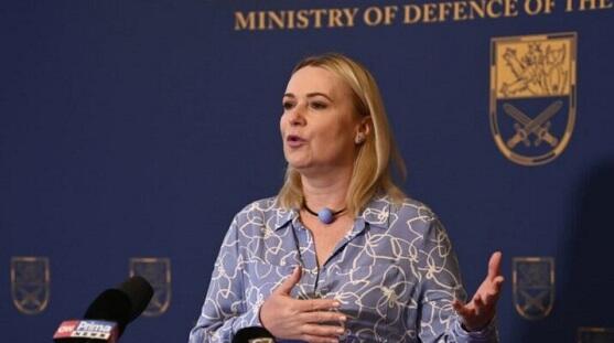 Müdafiə naziri qəzaya düşdü