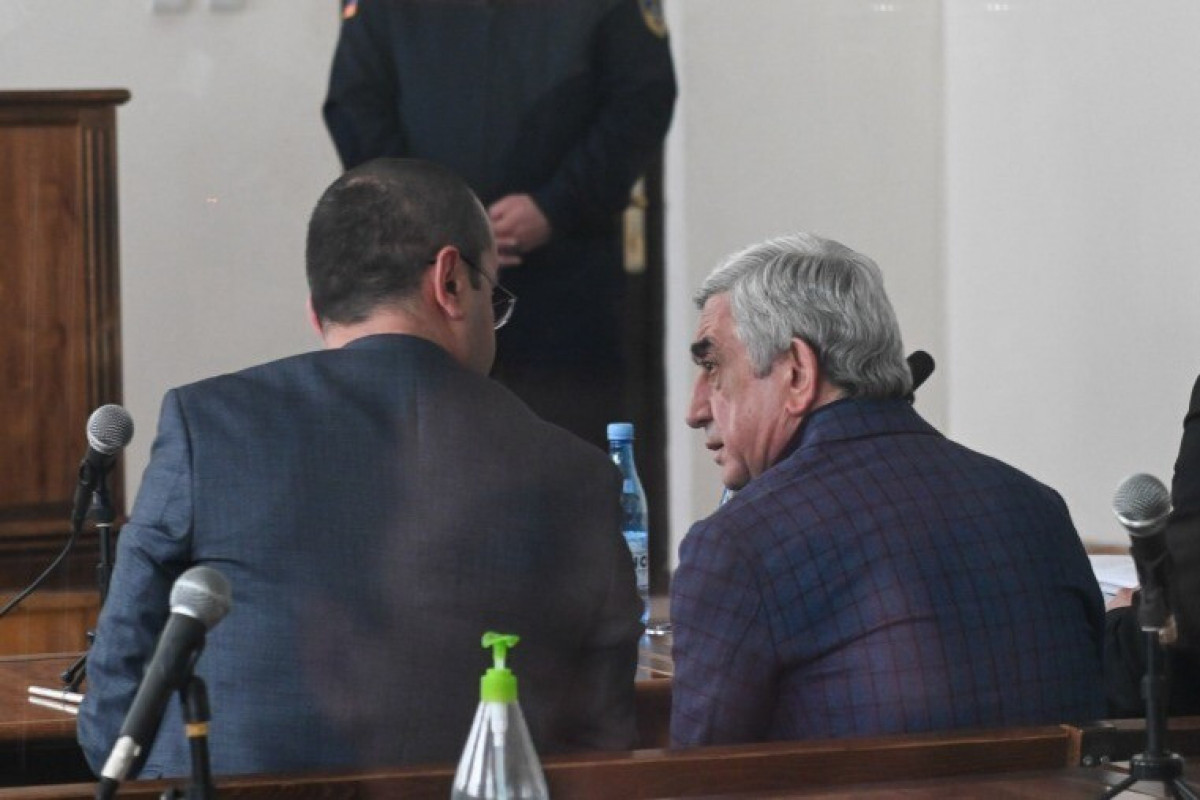 Serj Sarqsyan və kürəkəni 3 milyon dollar rüşvət almaqda ittiham olunur
