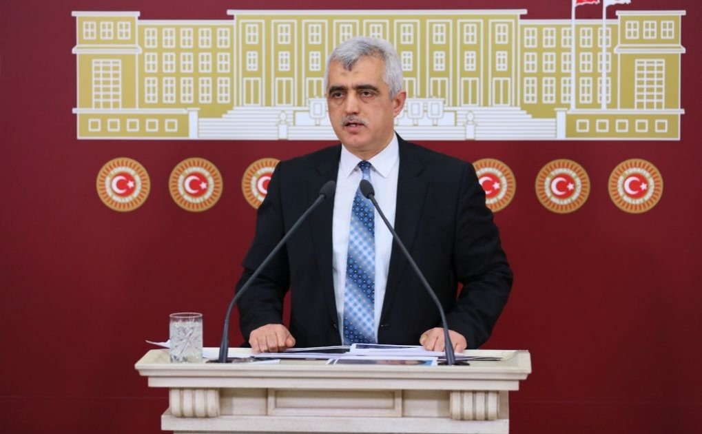 Azərbaycan Ordusunu hədəf alan türk deputat – O, əslində kimdir?