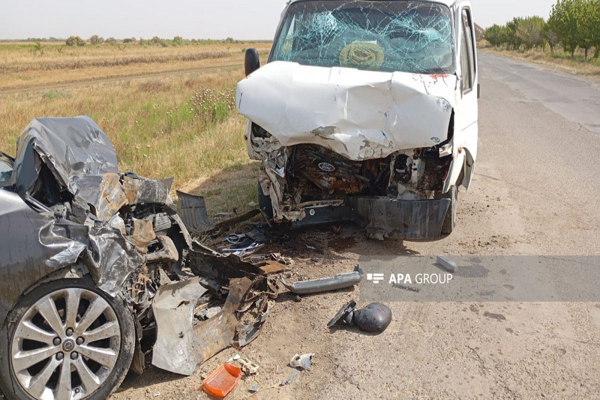 Biləsuvarda yol qəzasında 5 nəfər xəsarət alıb - FOTO