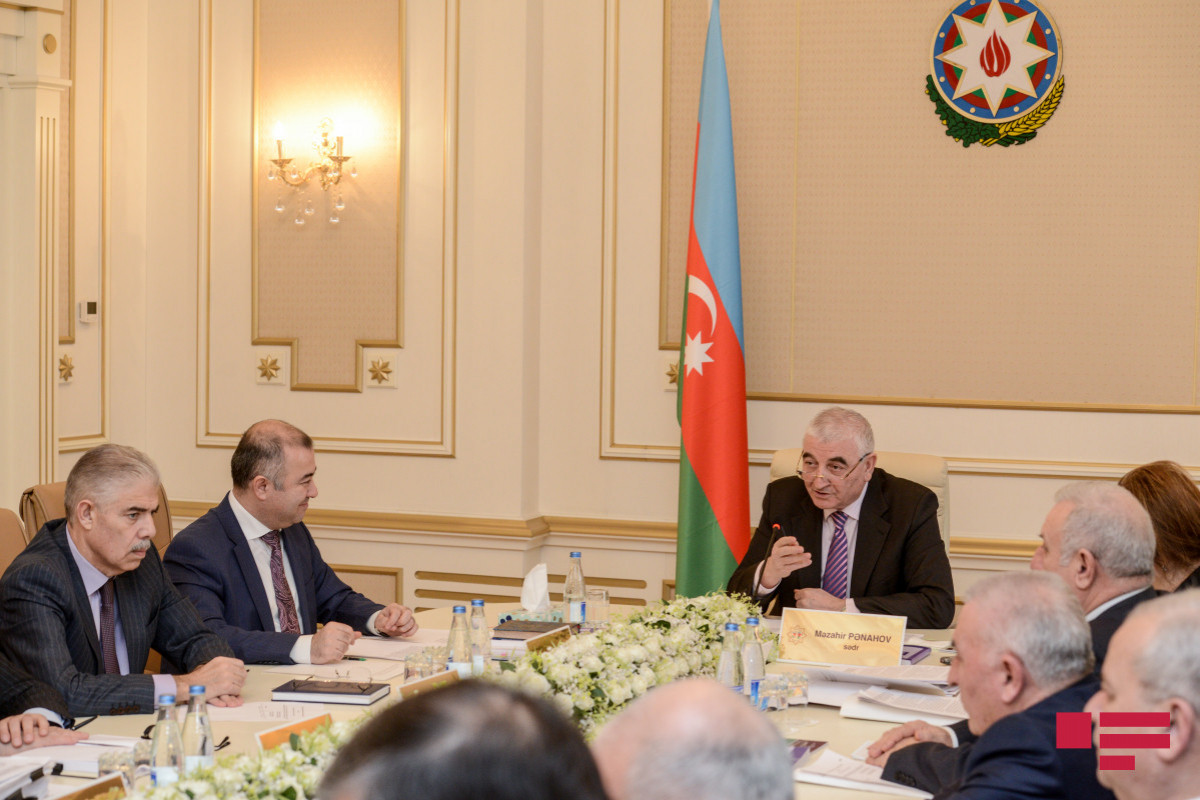 Məzahir Pənahov: Məntəqə sədrlərinə xüsusi fikir verməliyik