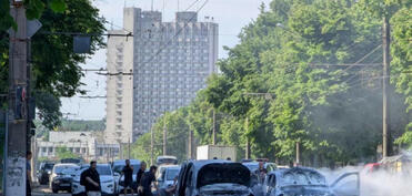 Rusiya ordusu Ukraynanın Sumı şəhərini atəşə tutub, ölənlər var
