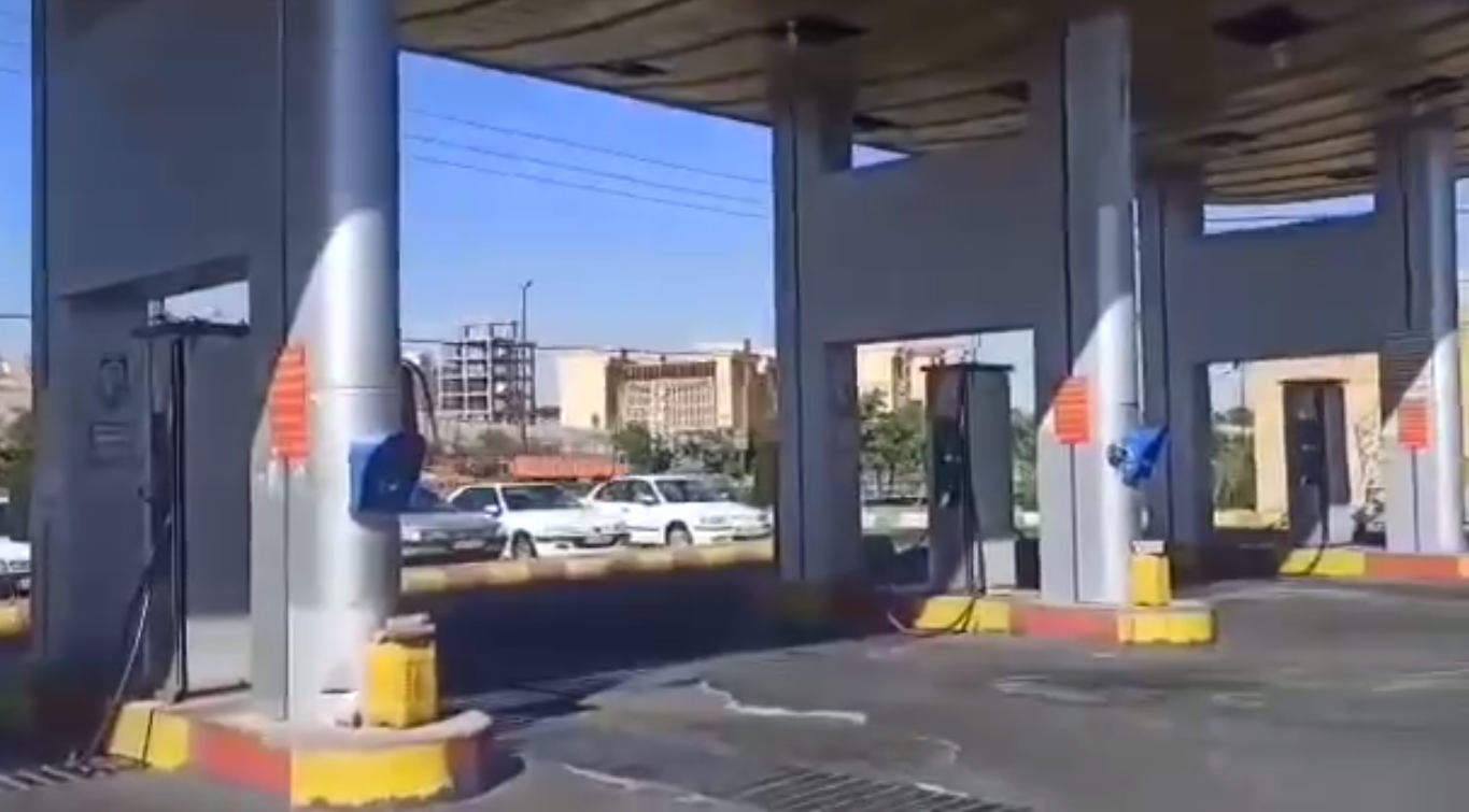 Təbriz CNG Stansiyasının İşçiləri Tətil edir
