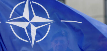 Politoloq NATO-da Rusiyaya görə parçalanma gözləyir