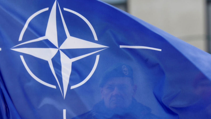 Politoloq NATO-da Rusiyaya görə parçalanma gözləyir