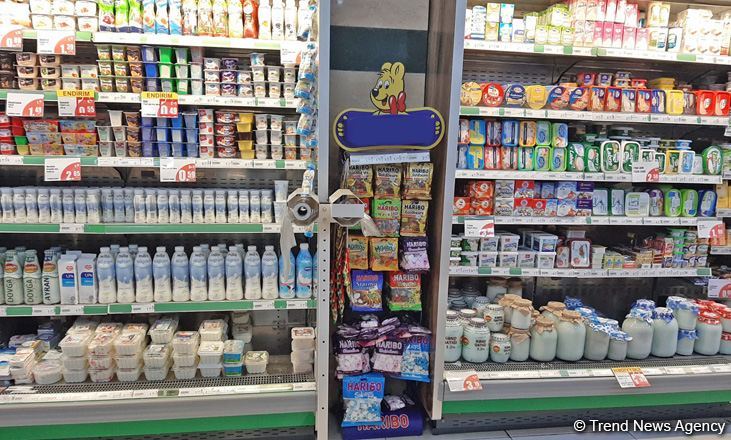 Bakıda marketdən pul oğurlandı