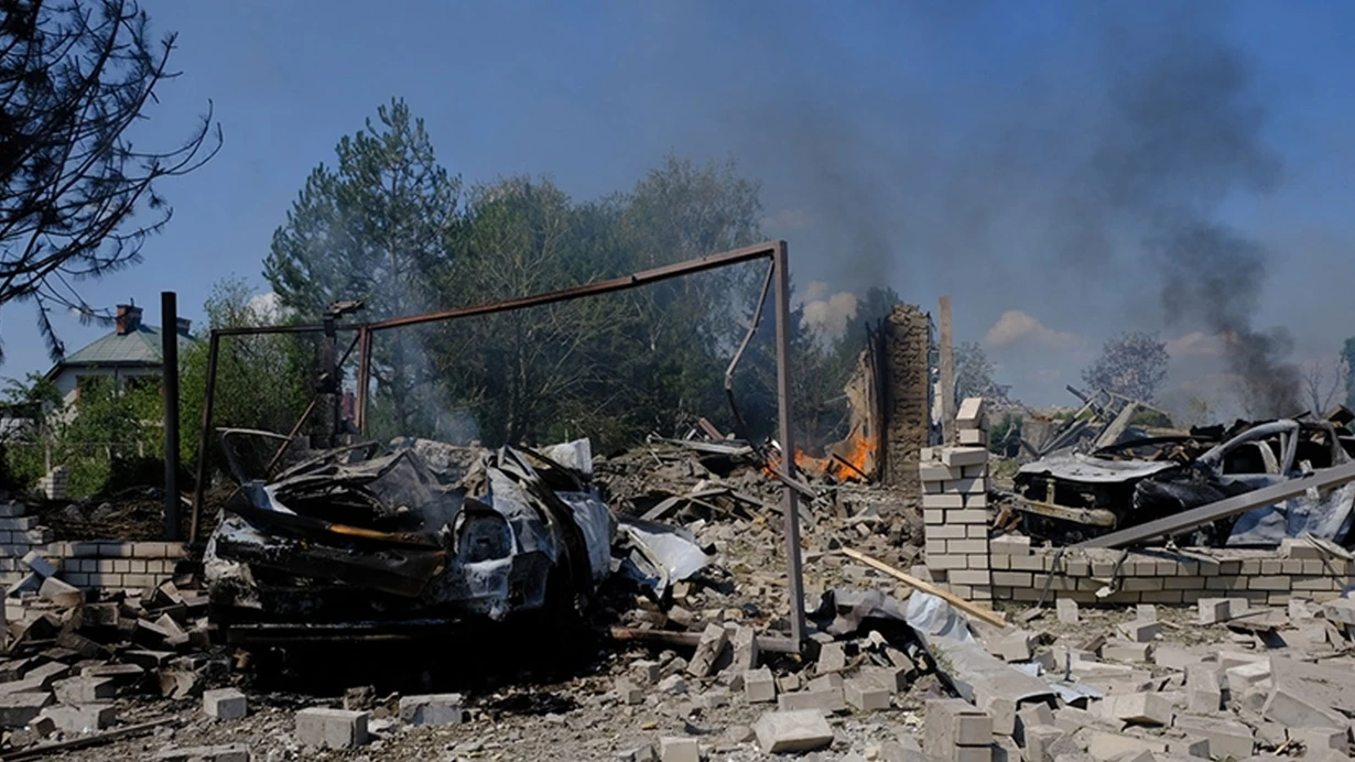 Rusiyadan Xarkova intensiv hücum: 3 ölü, 21 yaralı