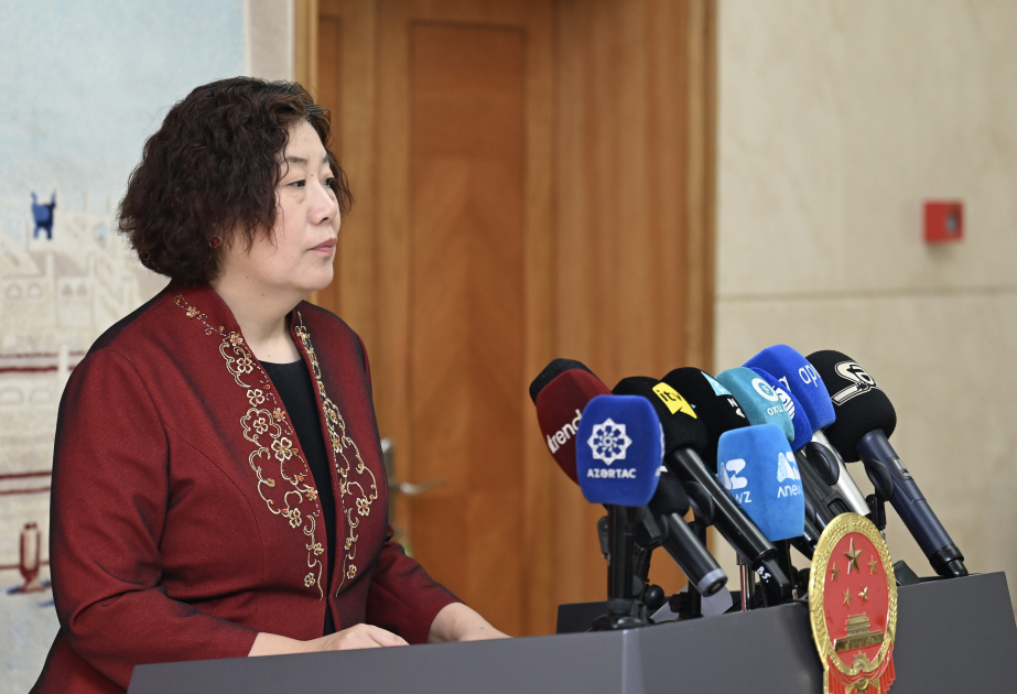 Çin diplomatı: Azərbaycanda çinli turistlərin sayı 70 faiz artıb