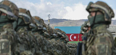 Həqiqi hərbi xidmətdə olmağın son yaş həddi müəyyən edilməyən şəxslərin dairəsi genişləndirilib