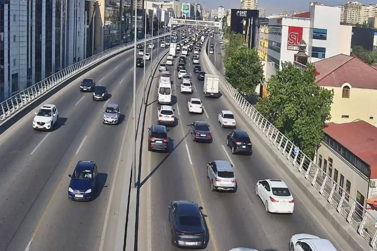Bakıda bu yollarda sıxlıq var - SİYAHI
