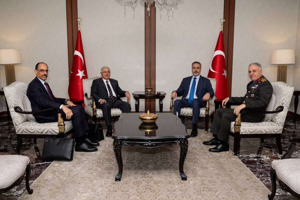 İsrailin İranı bombalaması fonunda Ankarada təhlükəsizlik müşavirəsi keçirilib